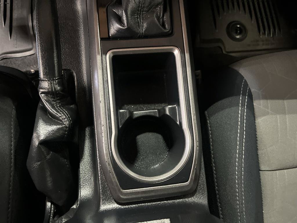 Used 2021 Toyota Tacoma TRD Sport AWD/4WD image 24