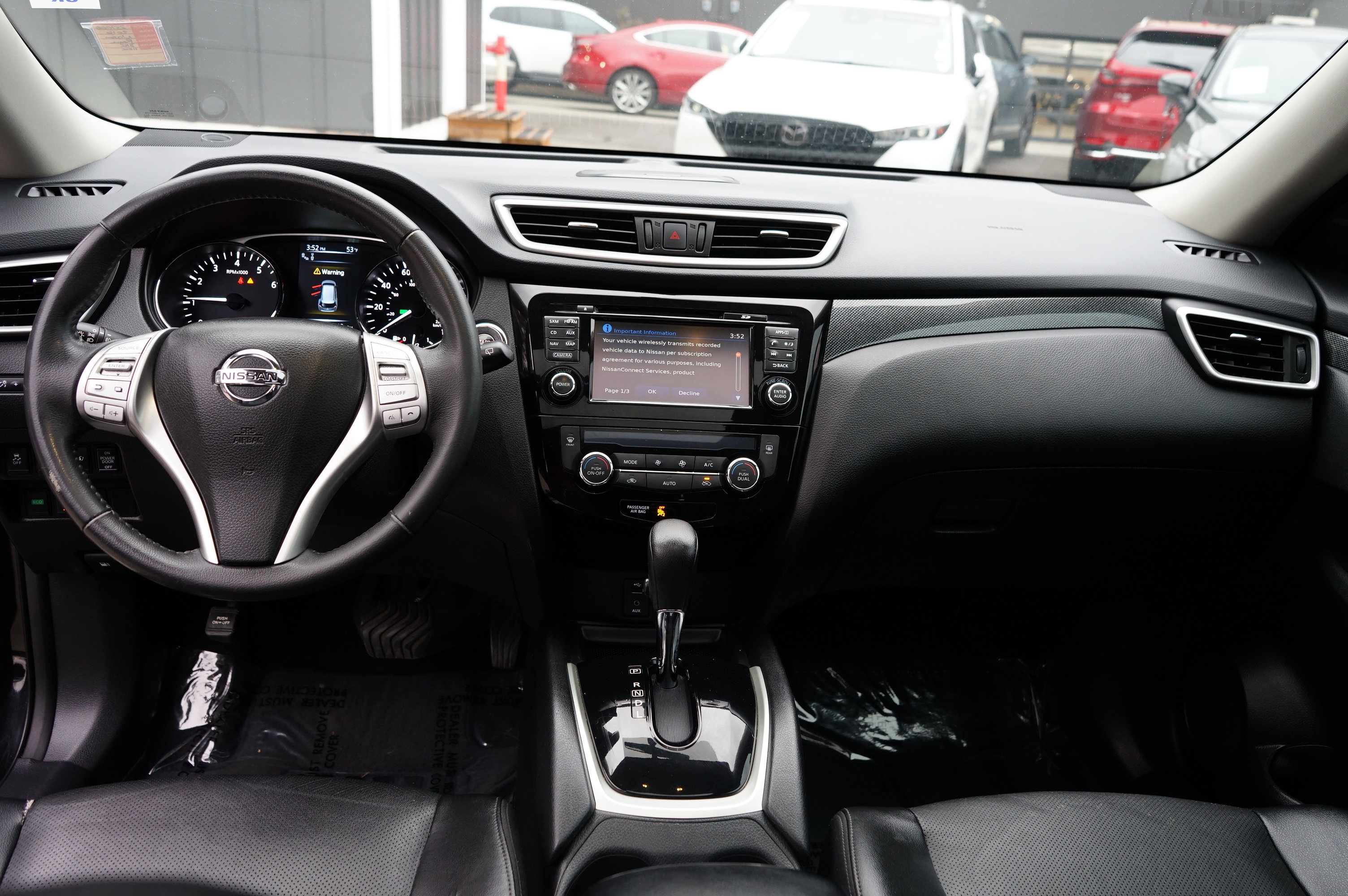 Used 2016 Nissan Rogue SL w/ SL Premium Package image 17