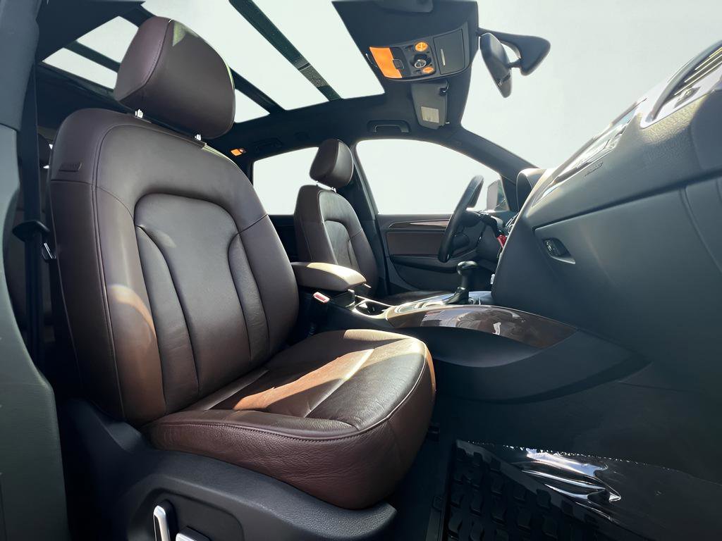 Used 2017 Audi Q5 2.0T Premium image 28