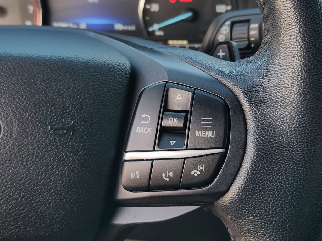 Used 2020 Ford Explorer XLT image 33