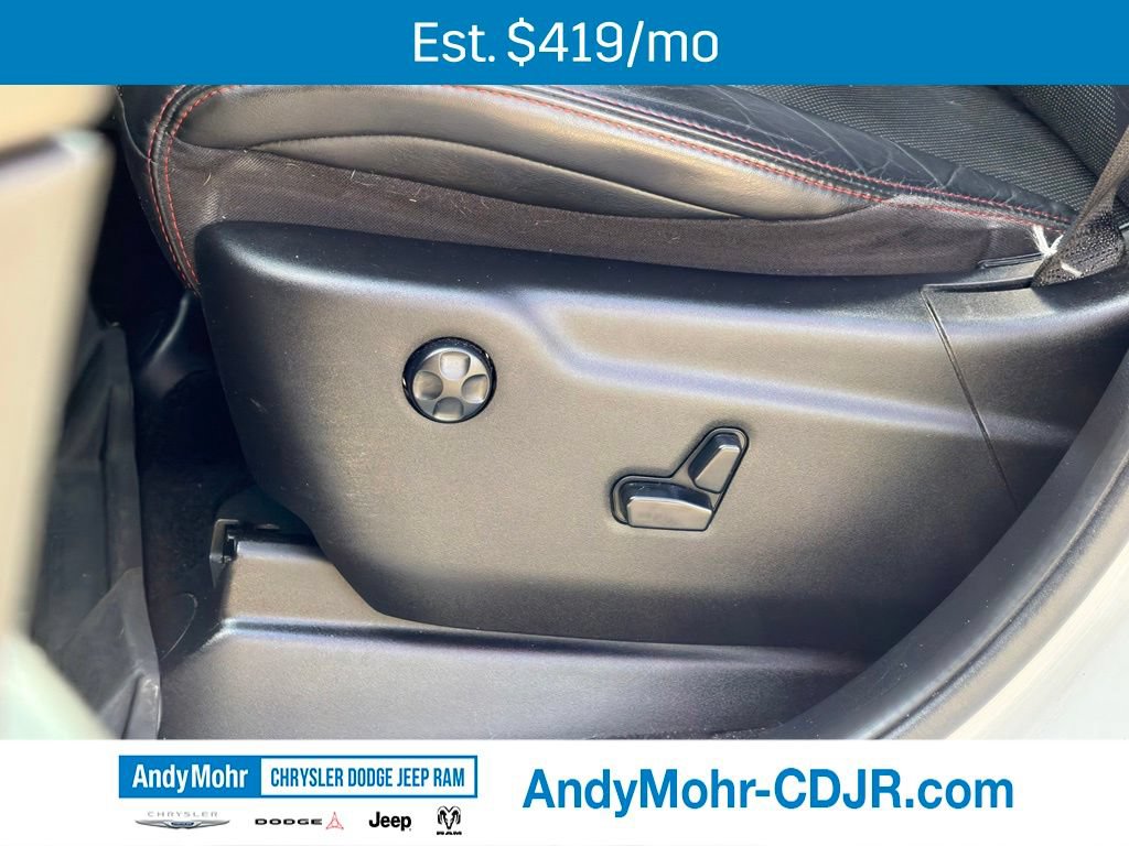 Used 2020 Jeep Grand Cherokee Trailhawk w/ Trailhawk Luxury Group AWD/4WD image 15