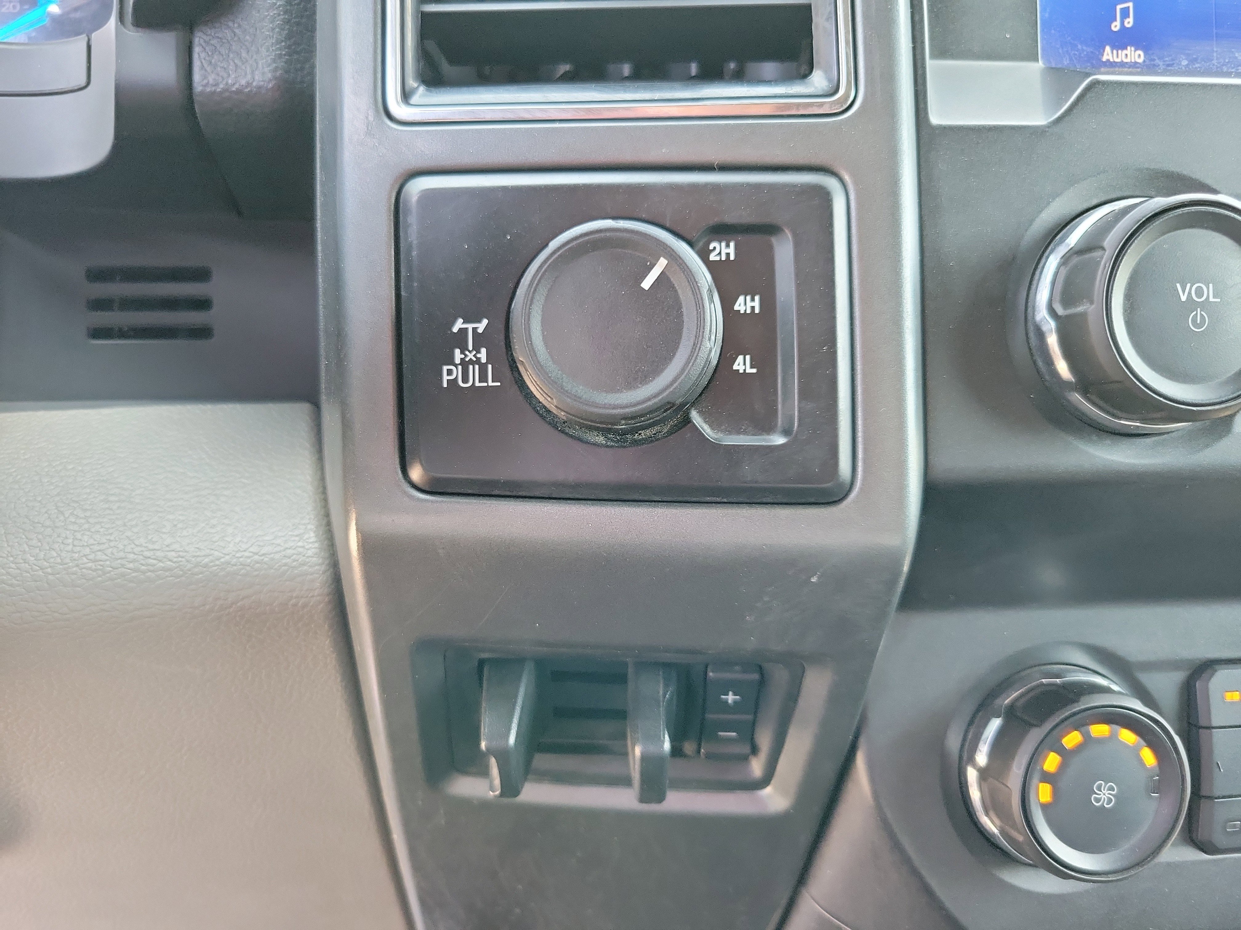 Used 2022 Ford F250 XLT w/ XLT Value Package image 12