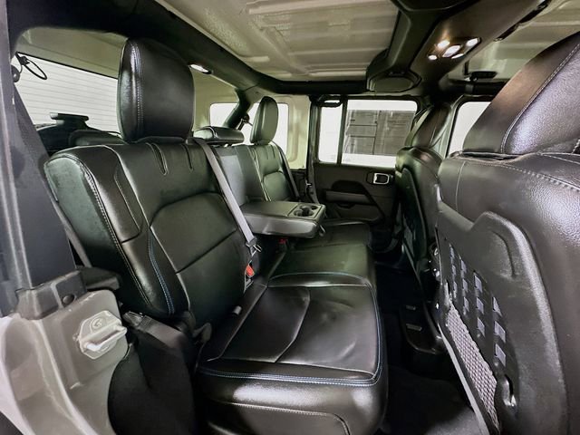 Used 2022 Jeep Wrangler Unlimited Rubicon 4xe AWD/4WD image 25