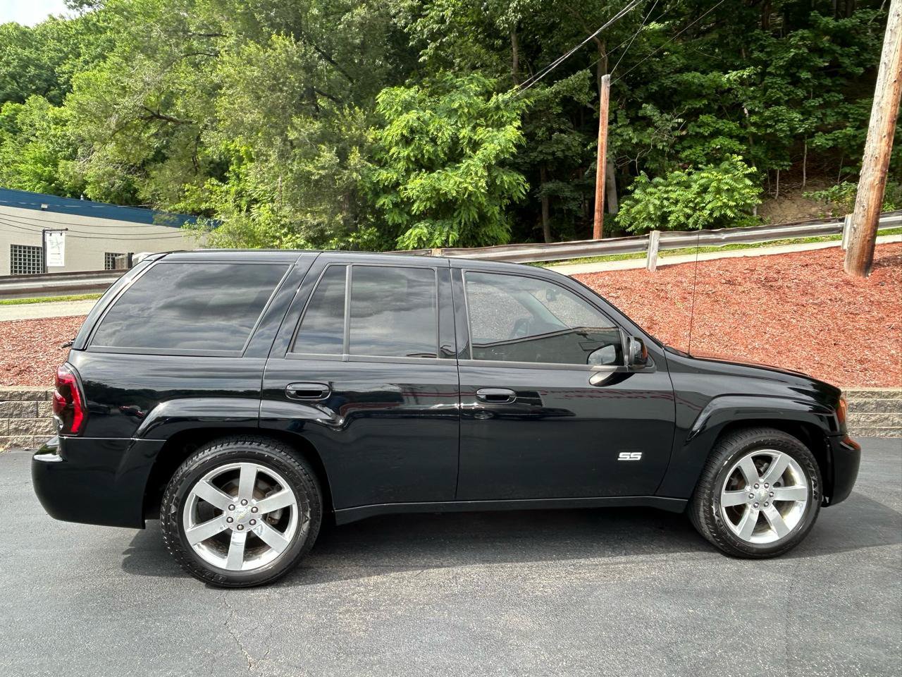 Used 2006 Chevrolet TrailBlazer LT w/ SS Package AWD/4WD image 6