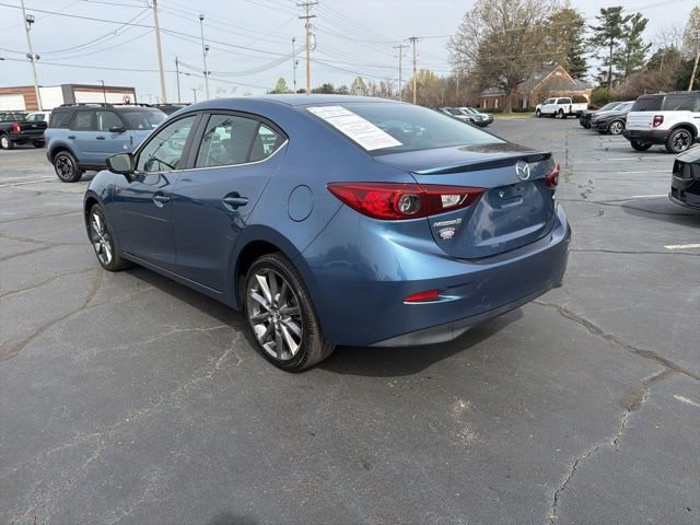 Used 2018 MAZDA MAZDA3 Touring image 5