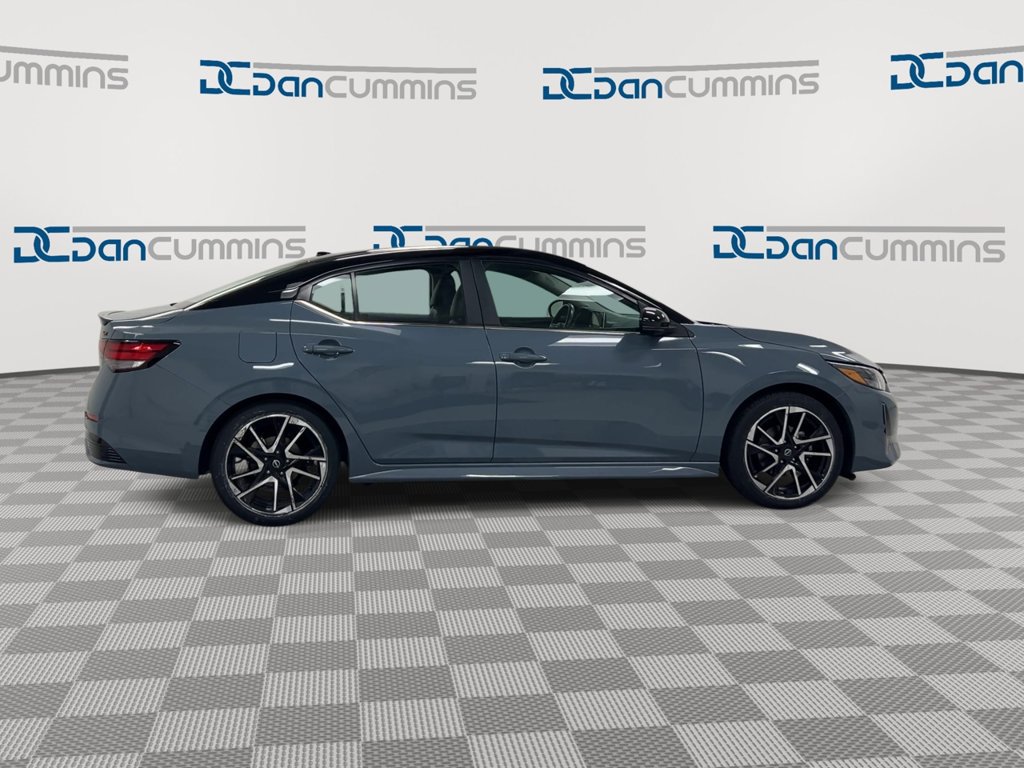 Used 2024 Nissan Sentra SR w/ SR Premium Package FWD image 9