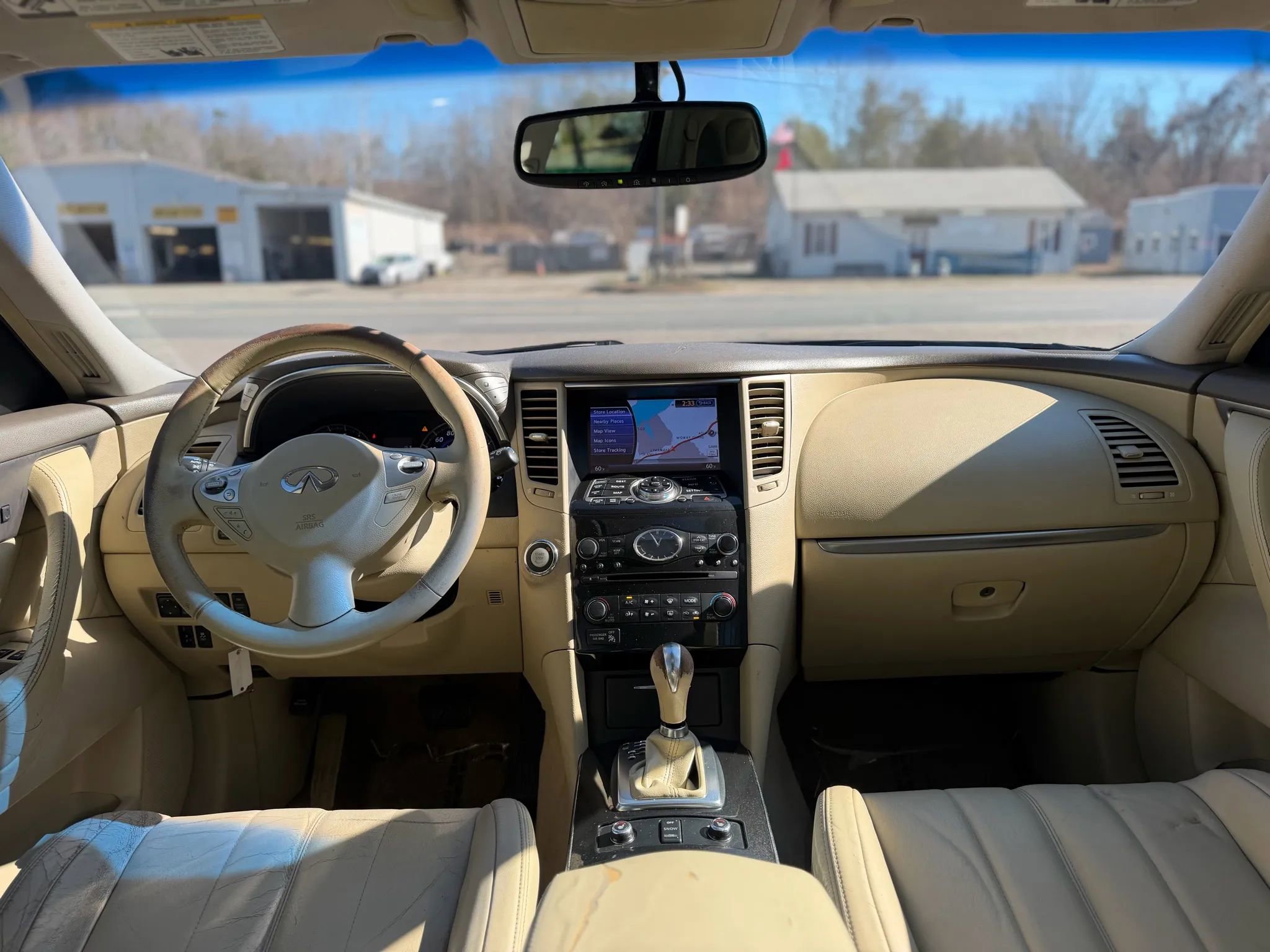 Used 2014 INFINITI QX70 3.7 Sport Utility 4D w/ Premium Package image 27