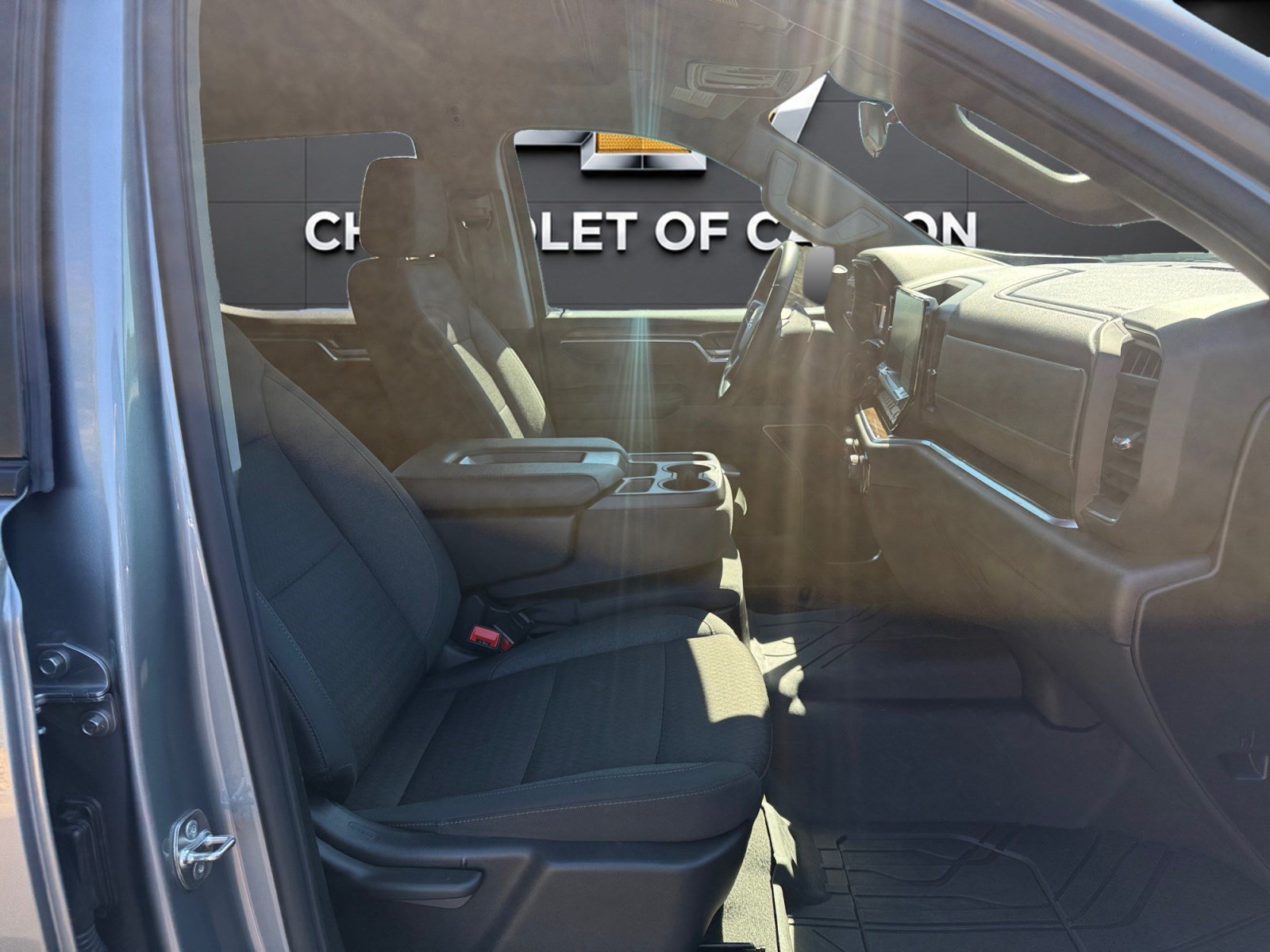 Used 2026 Chevrolet Silverado 1500 RST w/ RST Select Package AWD/4WD image 13