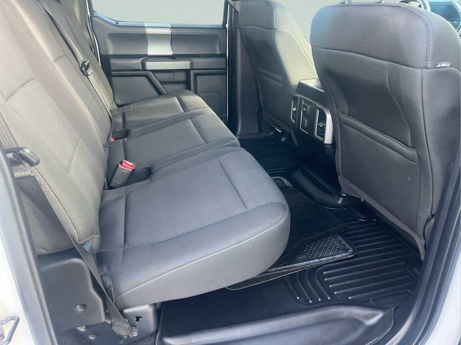 Used 2015 Ford F150 XLT w/ Equipment Group 302A Luxury image 16