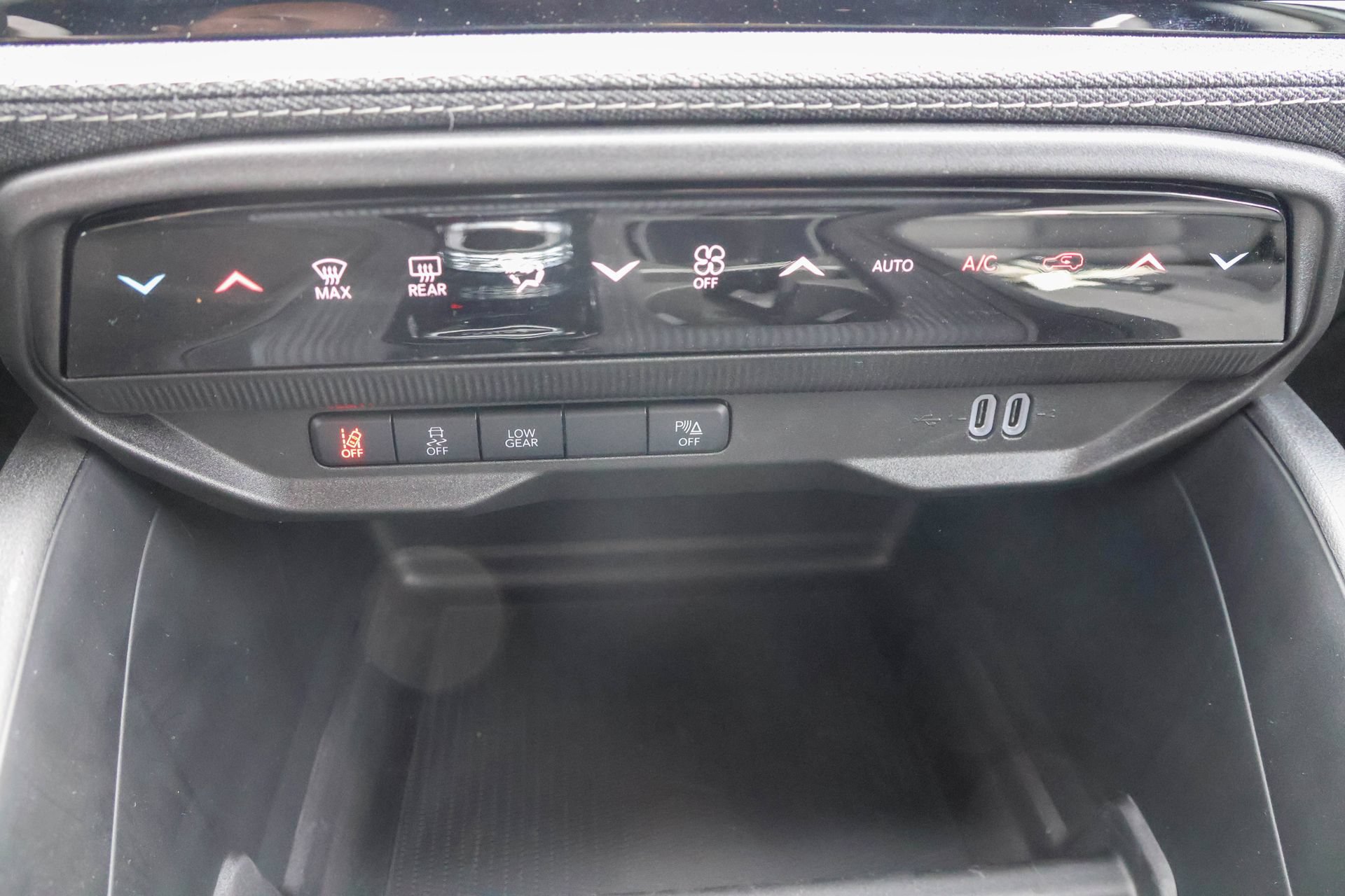 New 2026 Jeep Cherokee Laredo AWD/4WD image 22