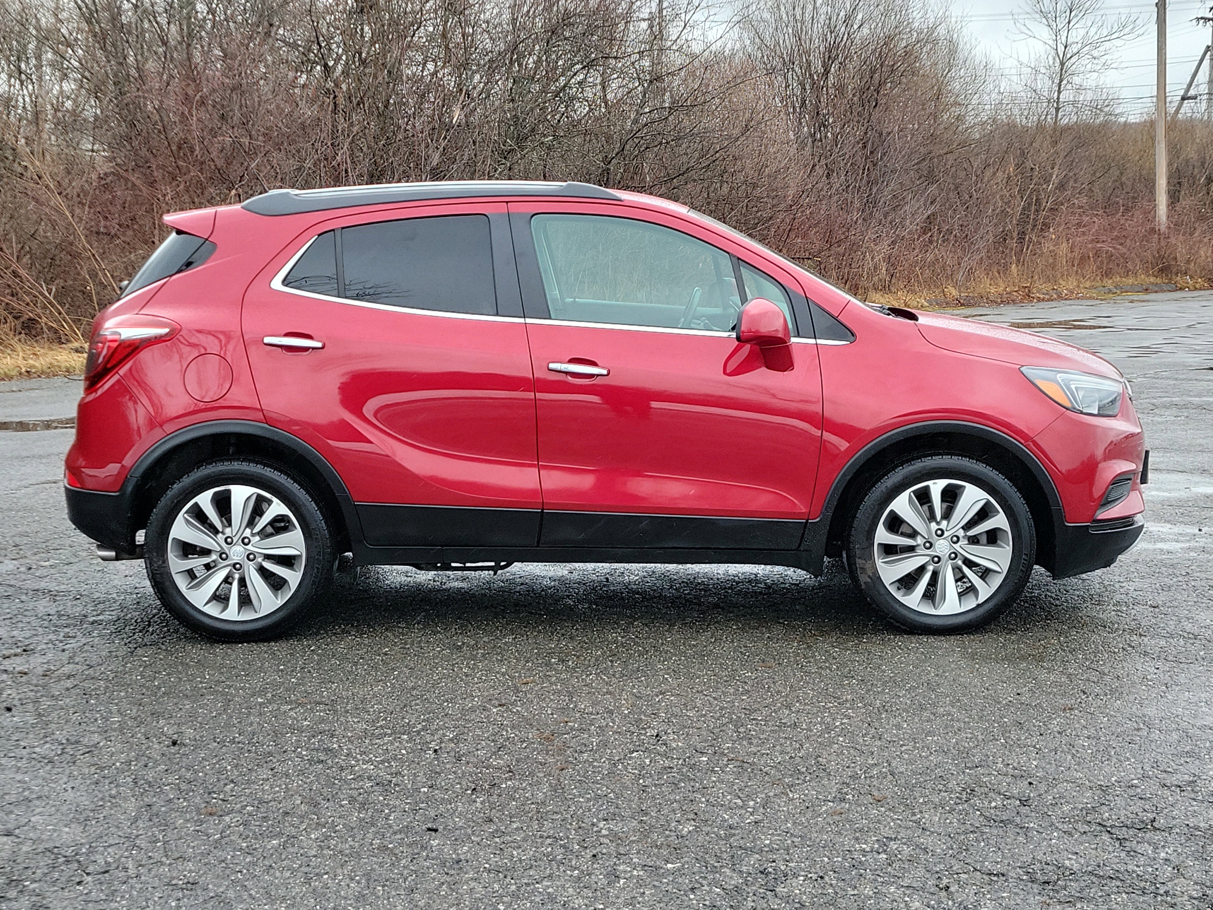 Used 2020 Buick Encore Preferred FWD image 4