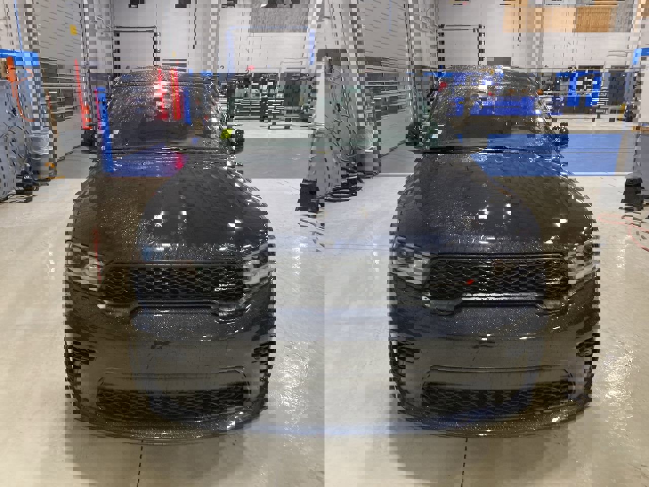 Used 2025 Dodge Durango GT image 2