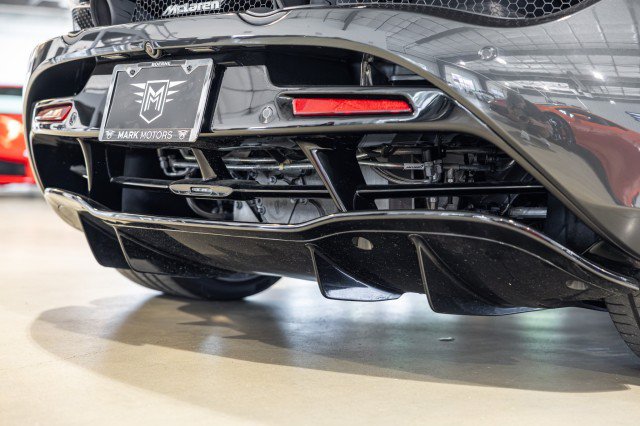 Used 2021 McLaren 720S Performance RWD image 20