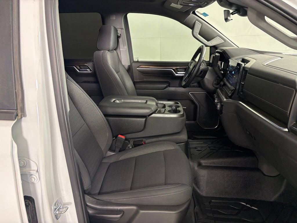 Certified 2022 Chevrolet Silverado 1500 LT w/ Protection Package AWD/4WD image 46
