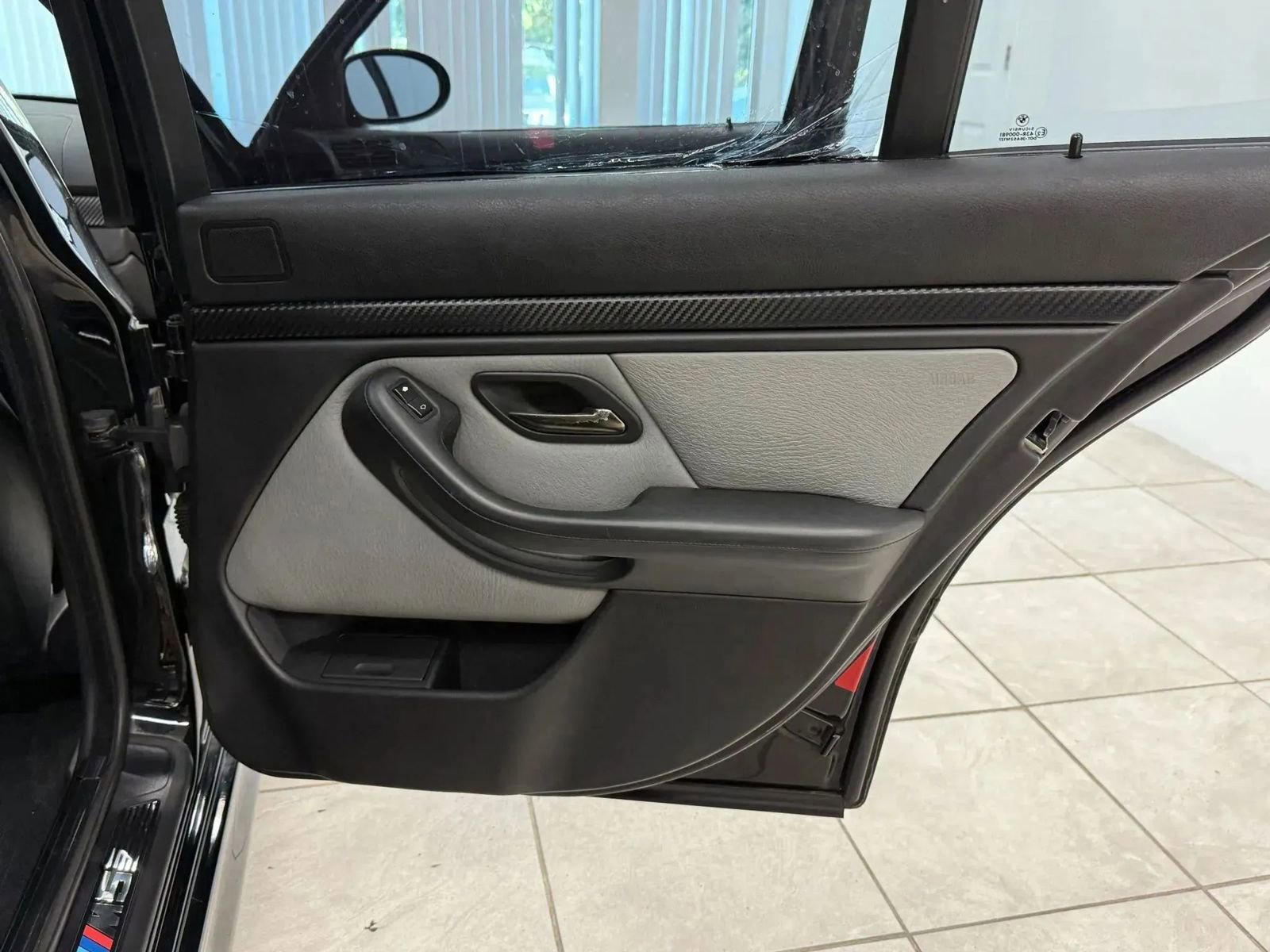 Used 2000 BMW M5 image 21