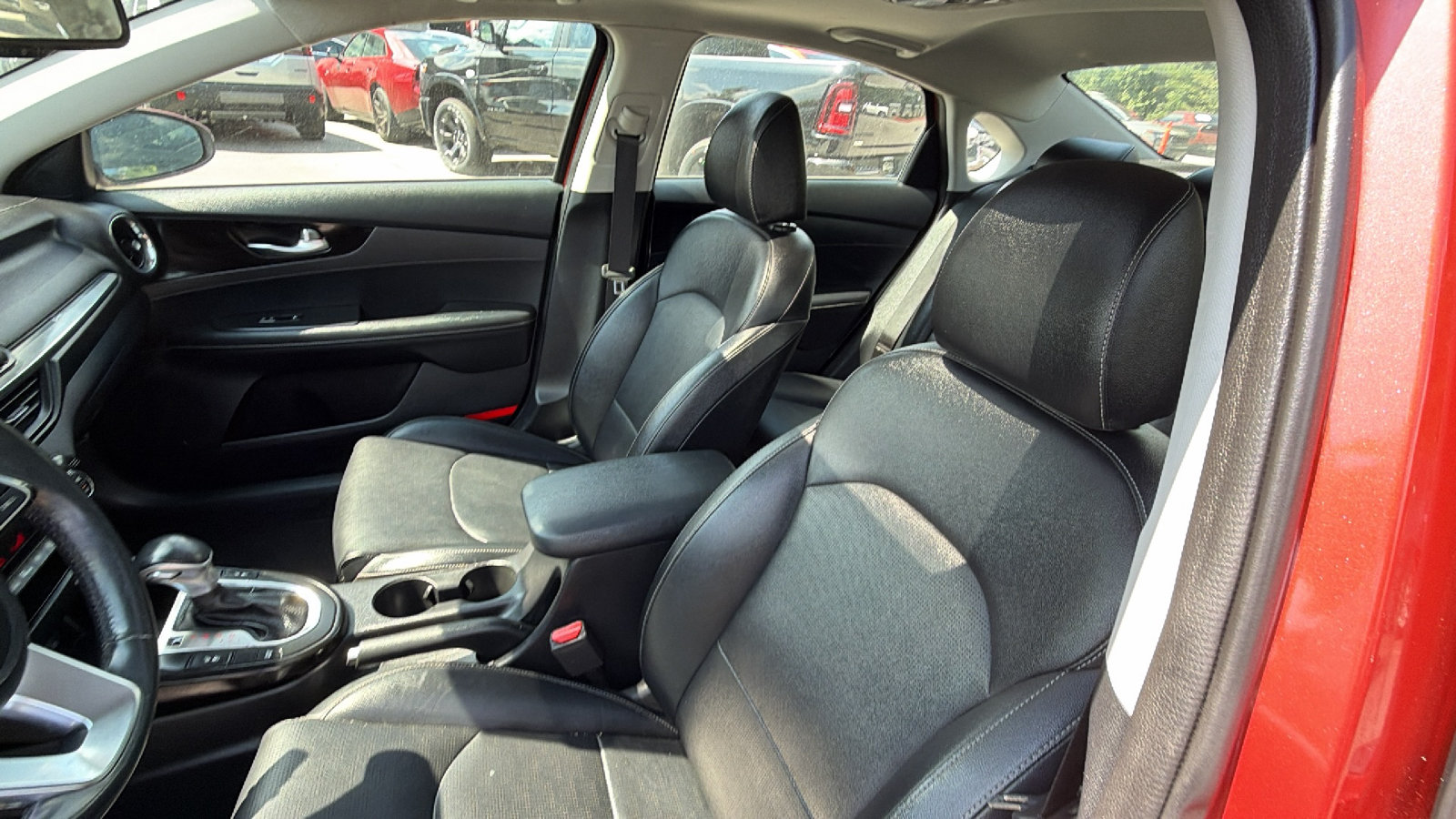 Used 2019 Kia Forte EX w/ Option Group 020 FWD image 17