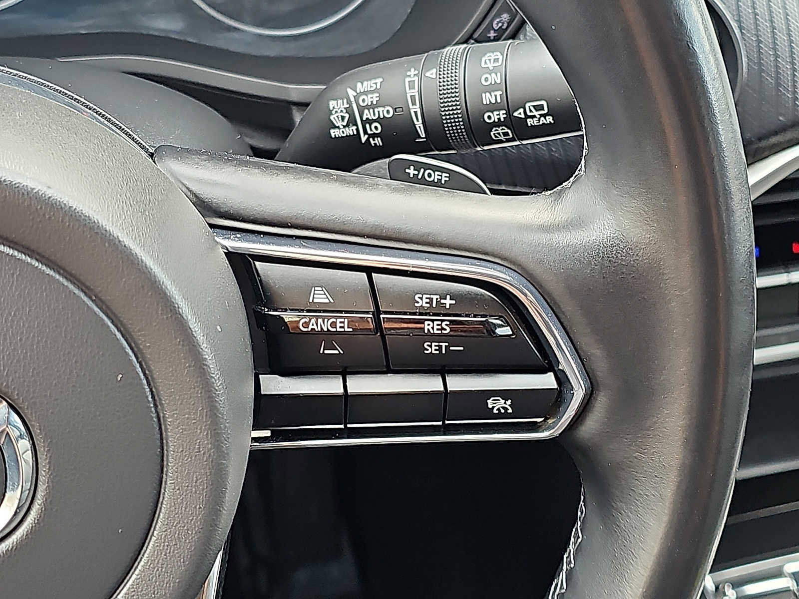 Used 2025 MAZDA CX-90 3.3 Turbo w/ Select Package AWD/4WD image 23