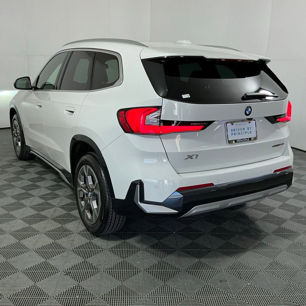 Certified 2023 BMW X1 xDrive28i w/ Convenience Package image 7