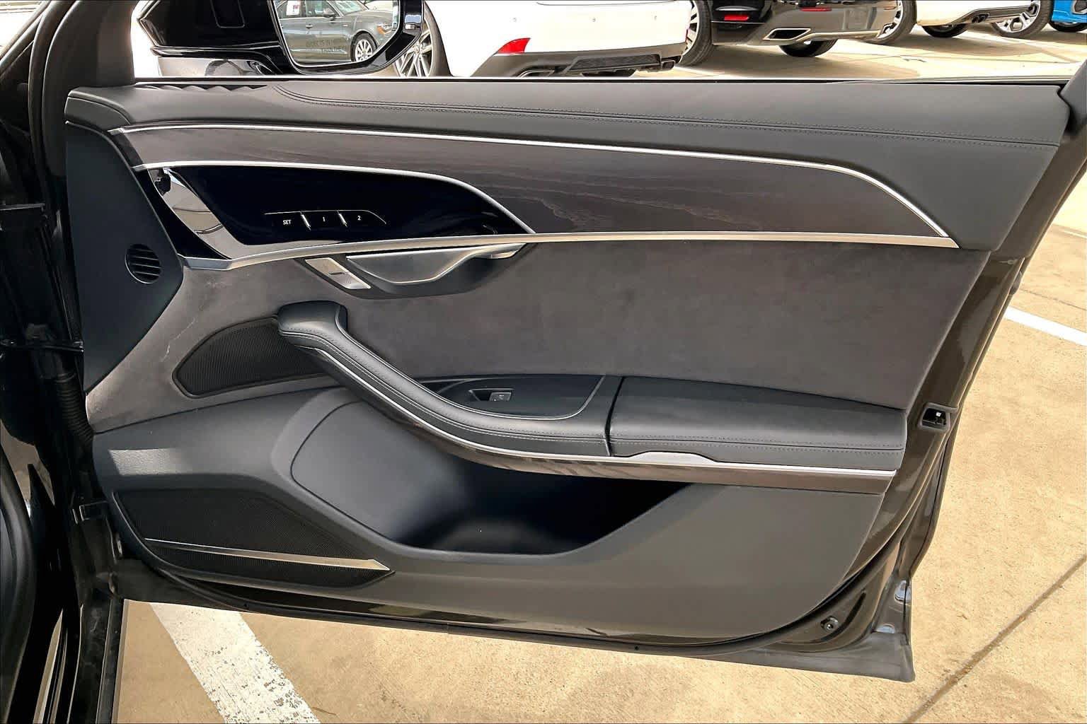 Used 2019 Audi A8 L 3.0T AWD/4WD image 23