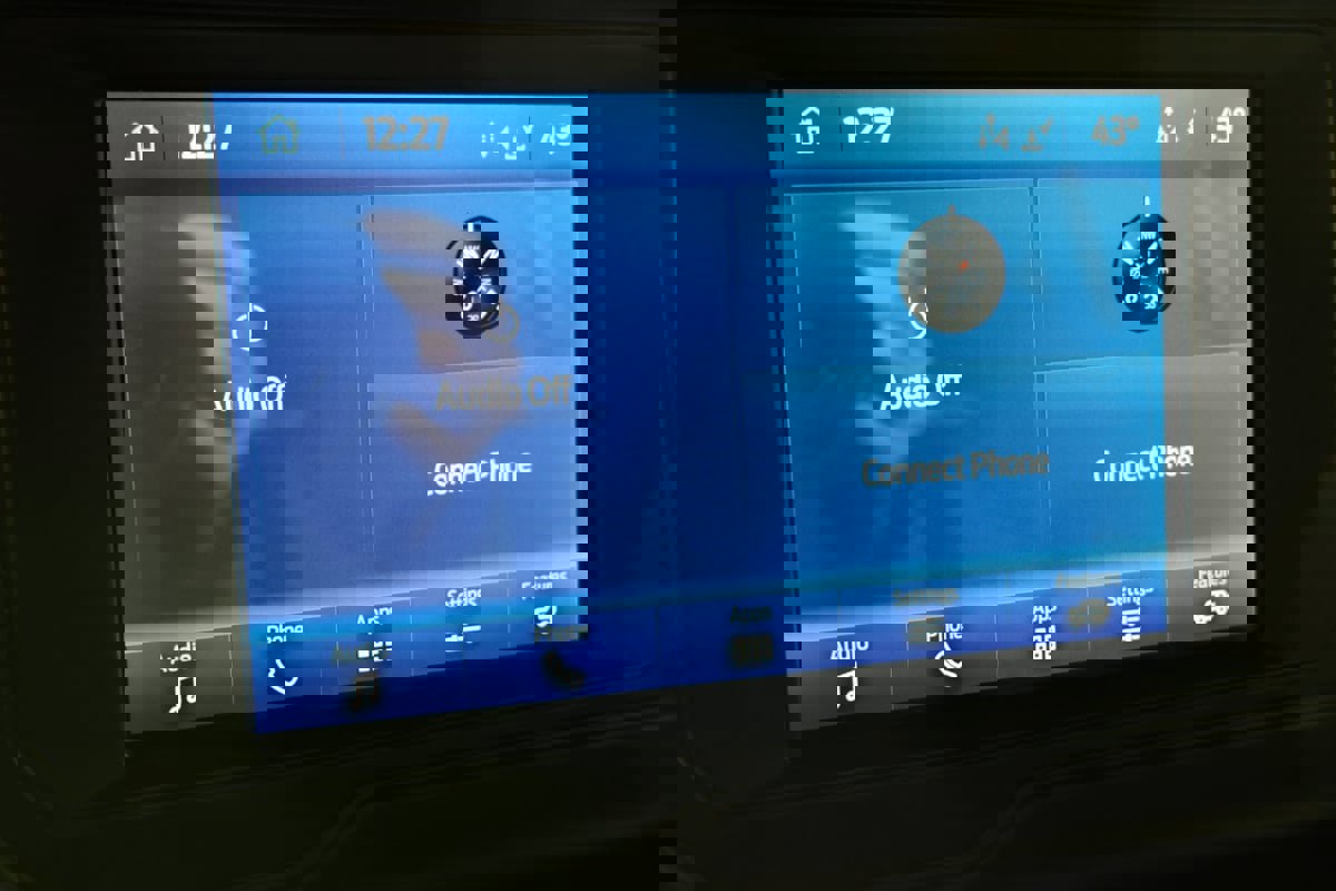 Used 2022 Ford Bronco Black Diamond image 45