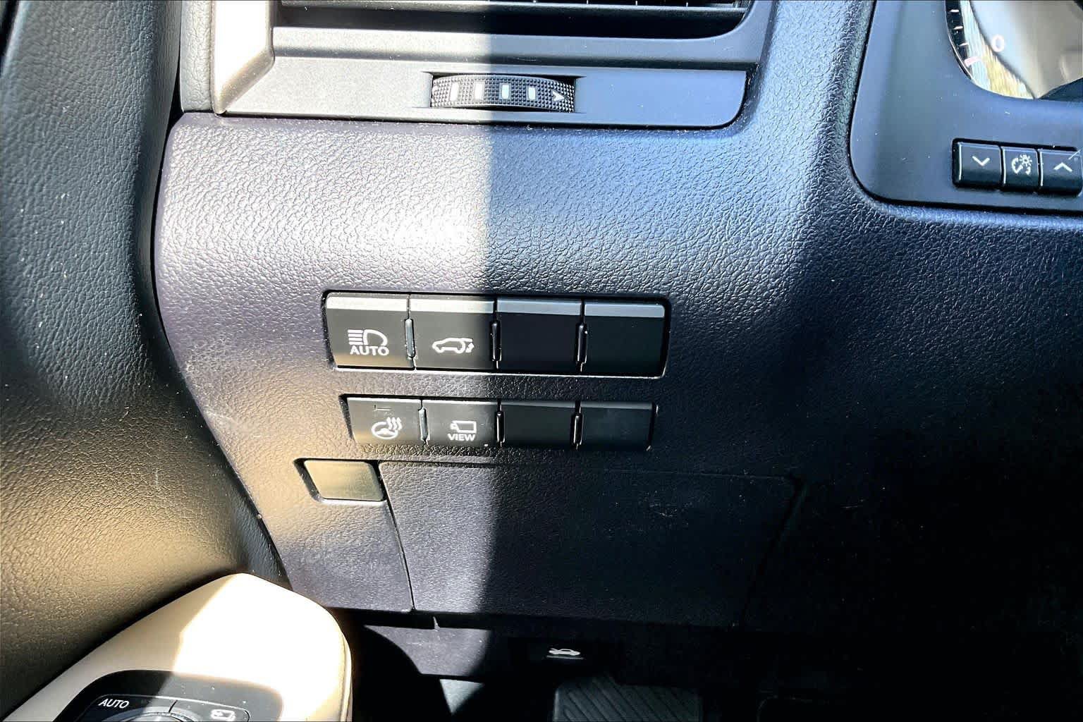Used 2022 Lexus RX 350 FWD w/ Premium Package image 34