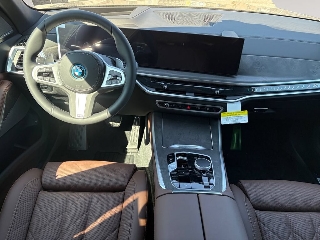 New 2026 BMW X5 xDrive50e w/ M Sport Package AWD/4WD image 10