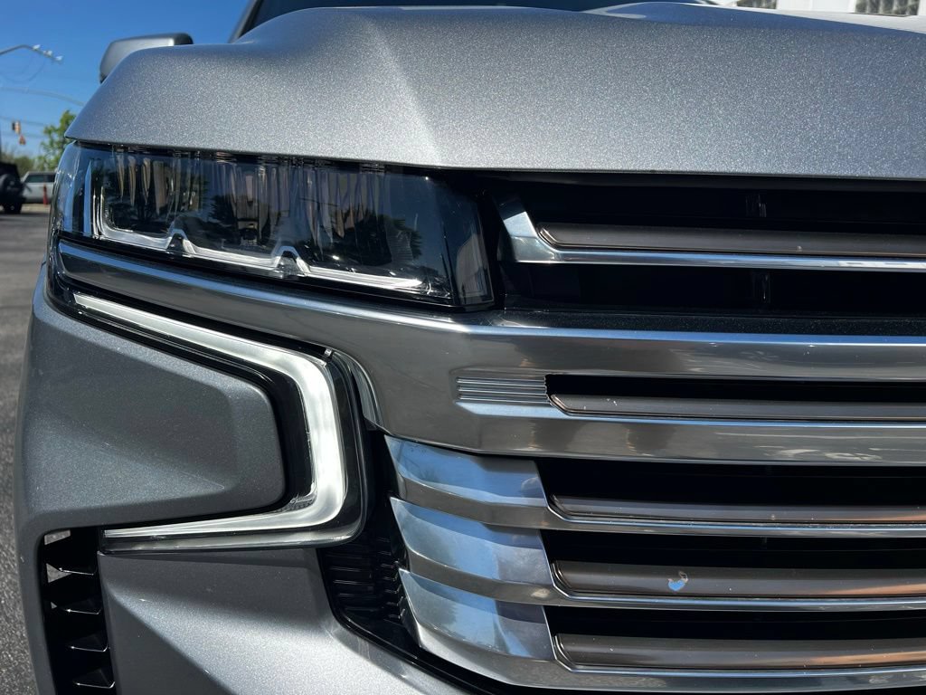 Used 2023 Chevrolet Tahoe High Country AWD/4WD image 19