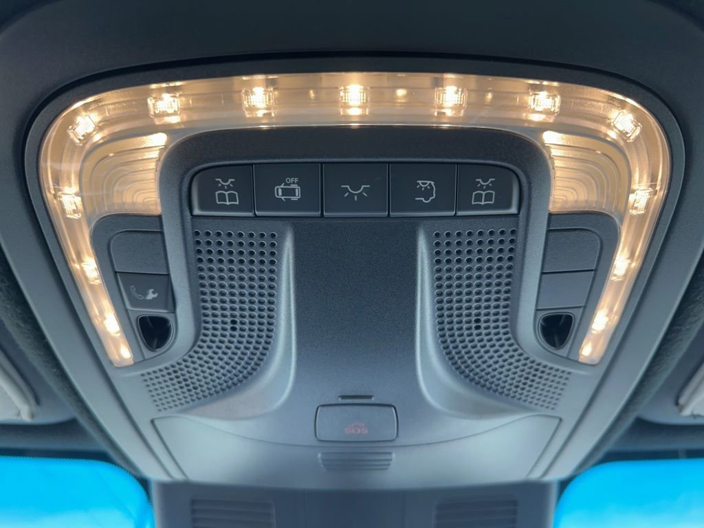 Used 2023 Mercedes-Benz Sprinter 3500 image 40