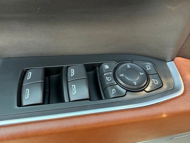 Used 2024 GMC Sierra 2500 Denali Ultimate image 10