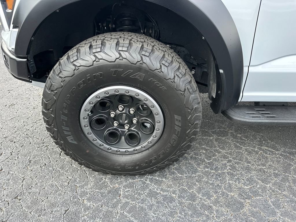 Certified 2025 Ford F150 Raptor AWD/4WD image 11