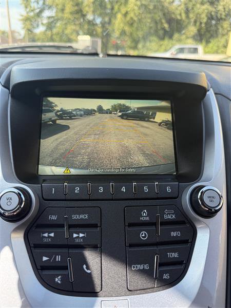 Used 2016 Chevrolet Equinox LS image 16