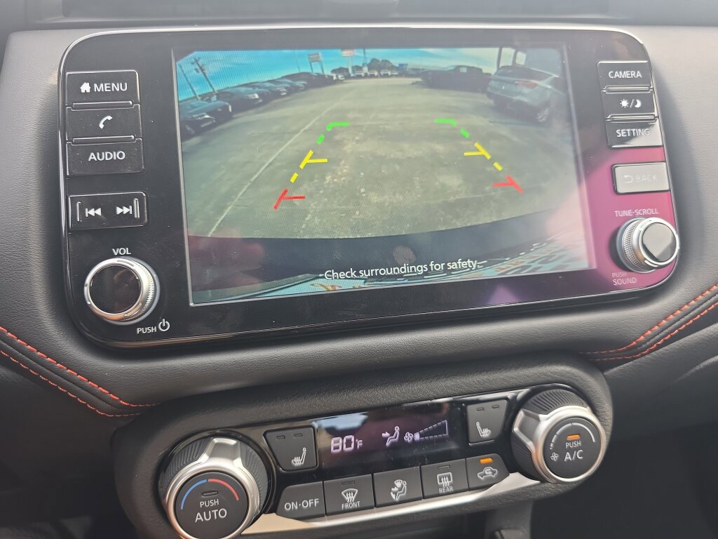 New 2025 Nissan Versa SR w/ Trunk Package image 13