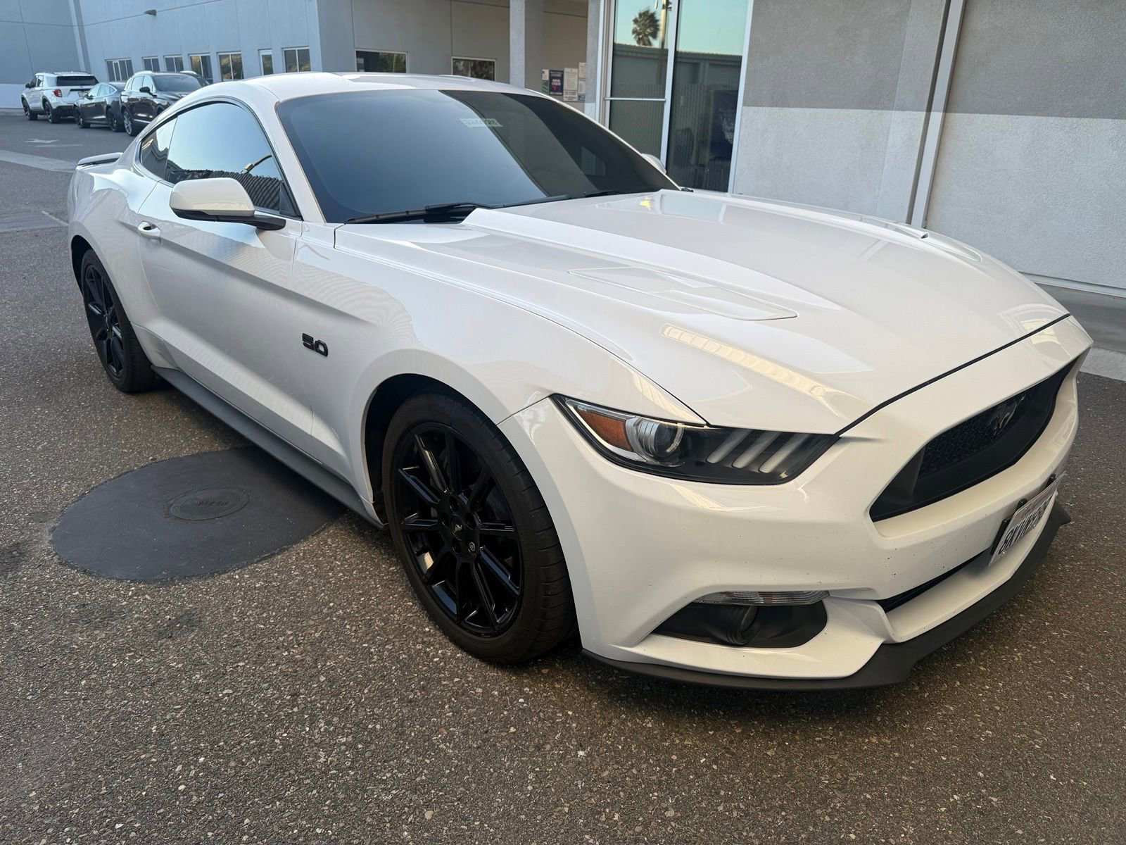 Used 2016 Ford Mustang GT Premium w/ Black Accent Package RWD image 1