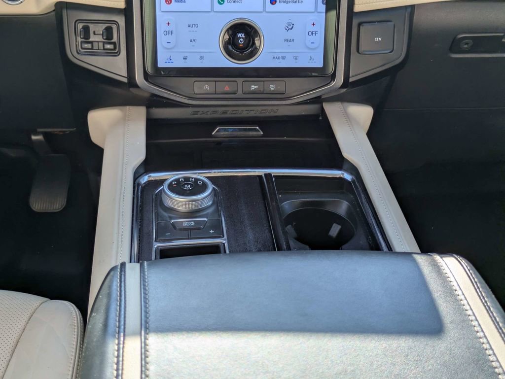 Used 2023 Ford Expedition Max Platinum RWD image 21