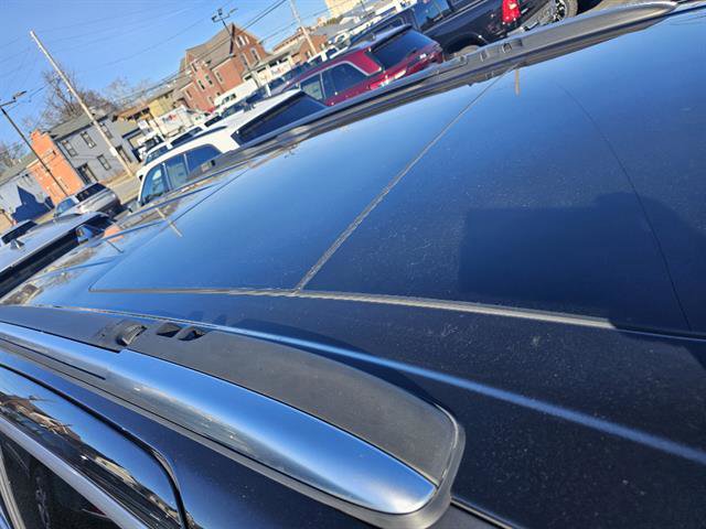 Used 2024 Chrysler Pacifica Pinnacle w/ Trailer Tow Group image 9