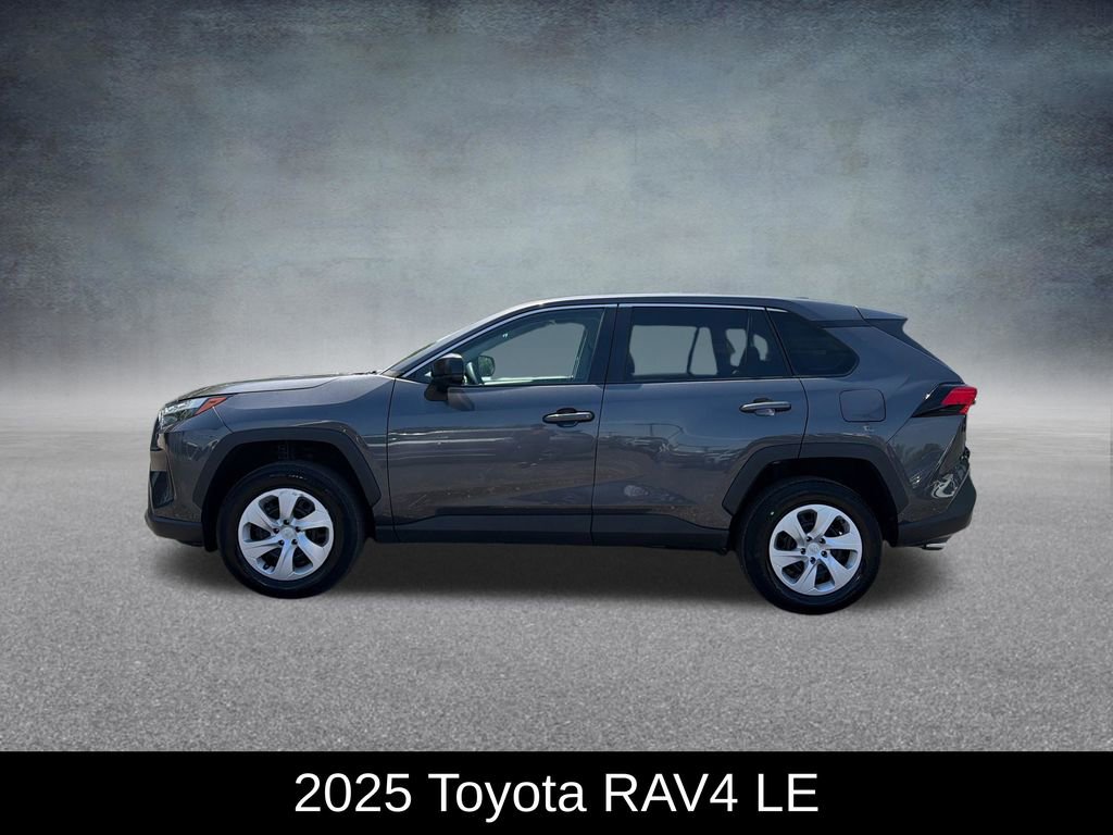 Used 2025 Toyota RAV4 LE FWD video 2