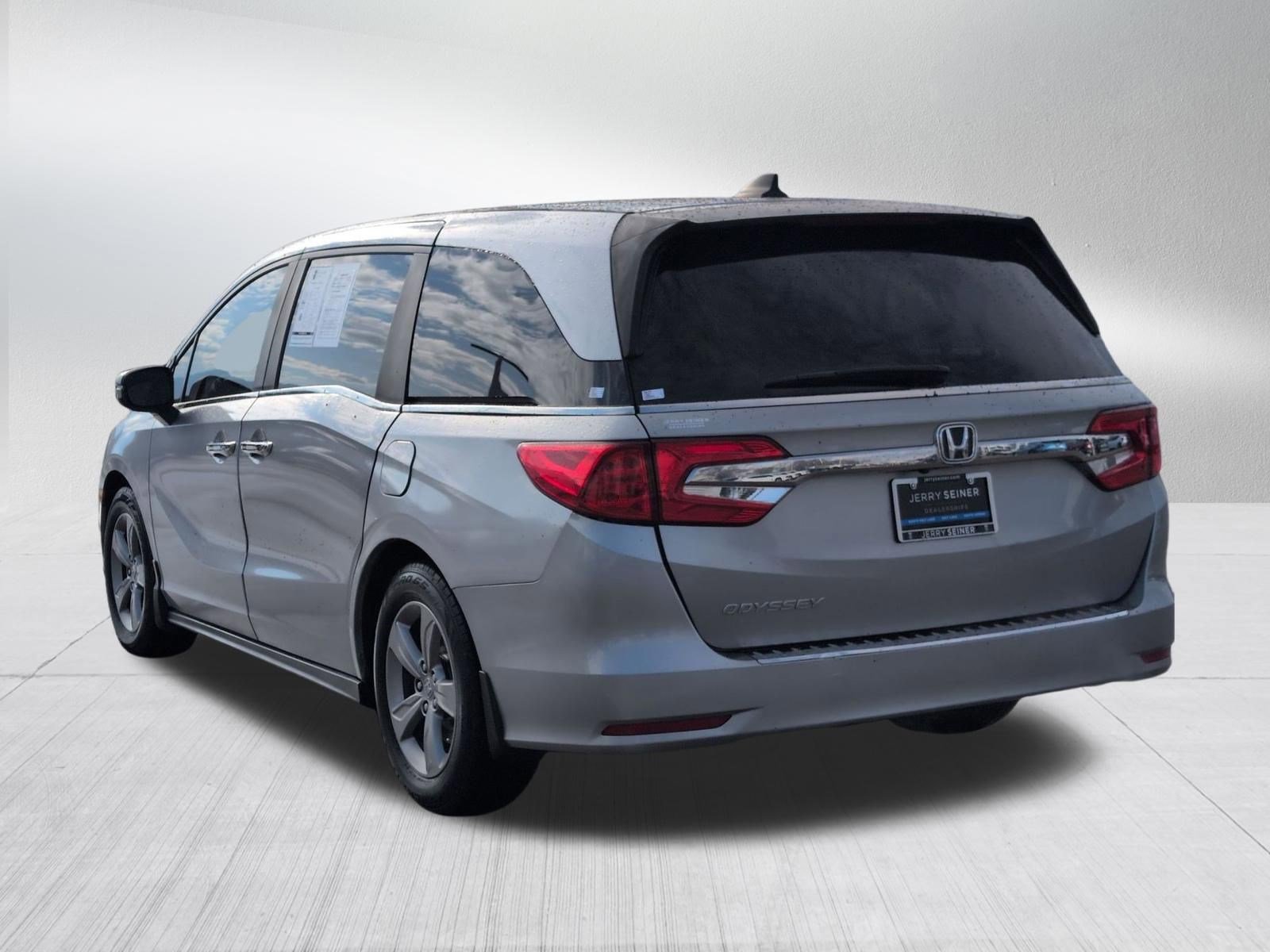 Used 2018 Honda Odyssey EX-L image 3