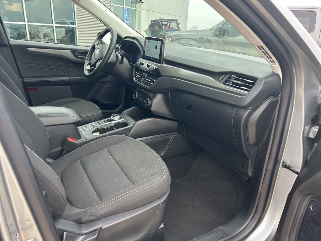 Used 2024 Ford Escape Active image 10
