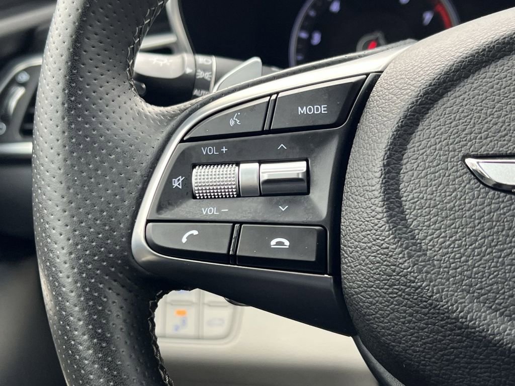 Used 2019 Genesis G70 2.0T Advanced image 29