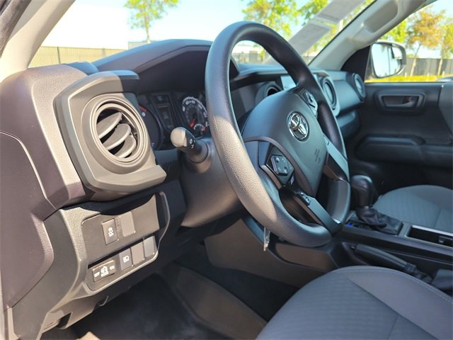 Used 2022 Toyota Tacoma SR image 11