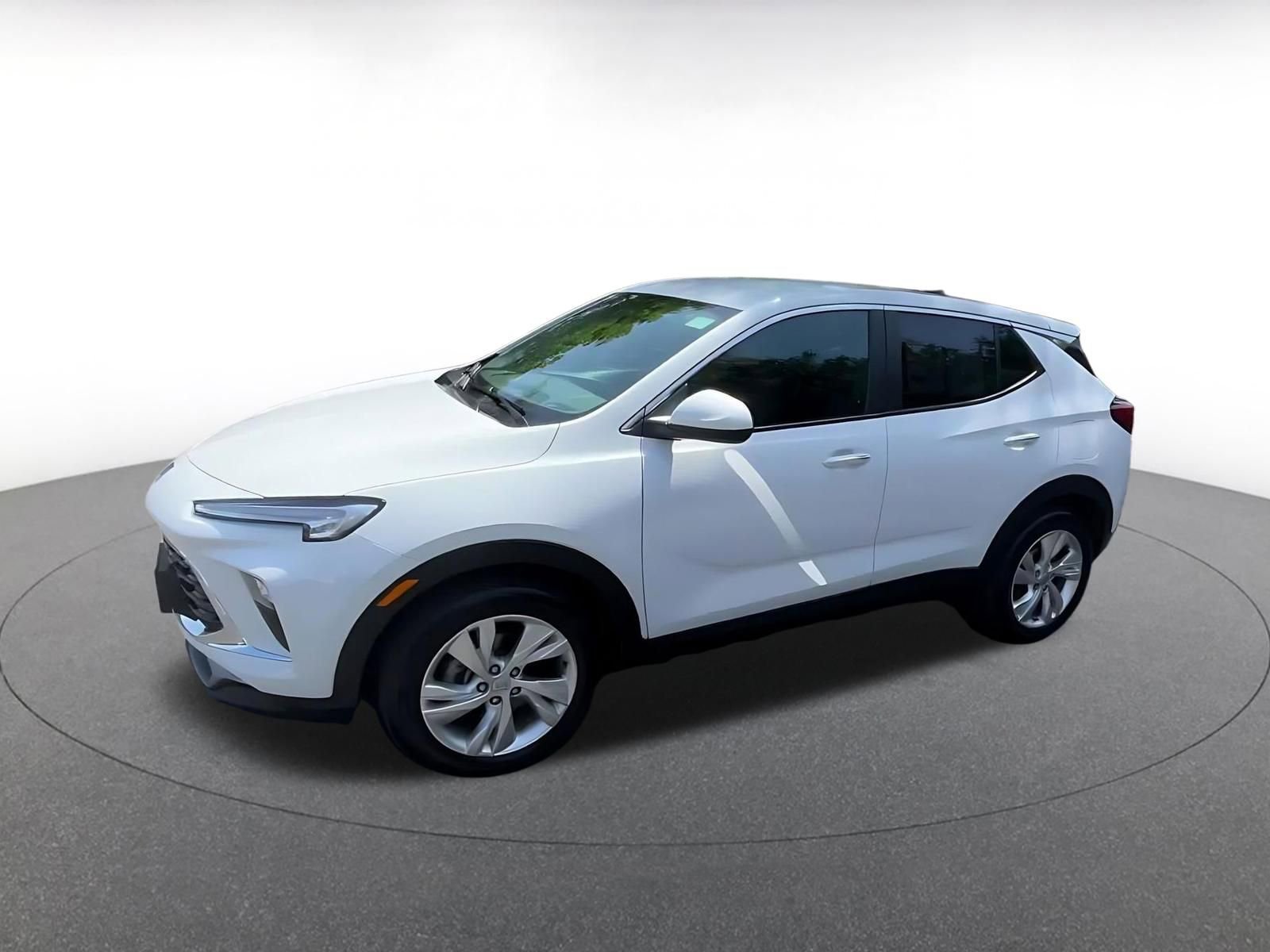 Used 2025 Buick Encore GX Preferred FWD image 8