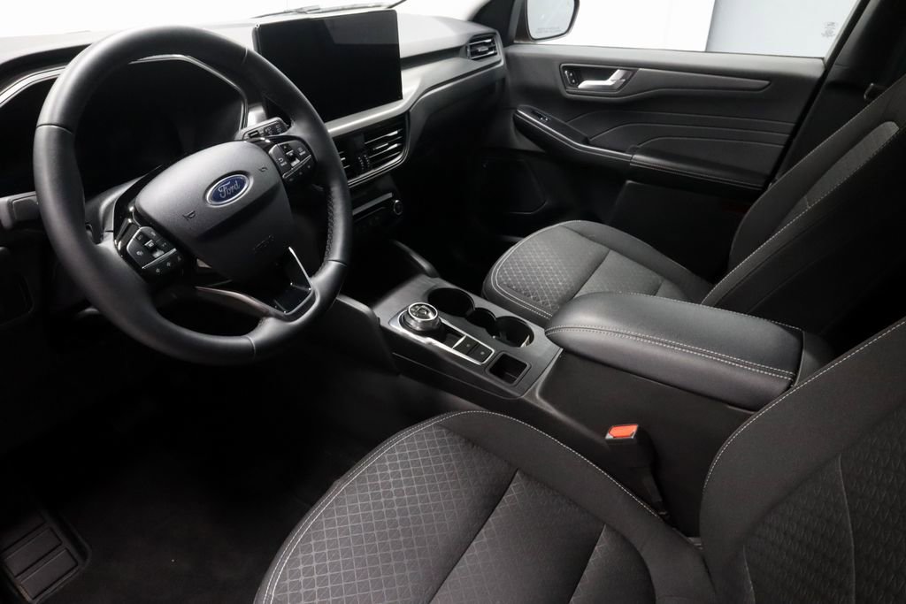 Certified 2025 Ford Escape Active w/ Active Premium Tech Pack AWD/4WD image 24