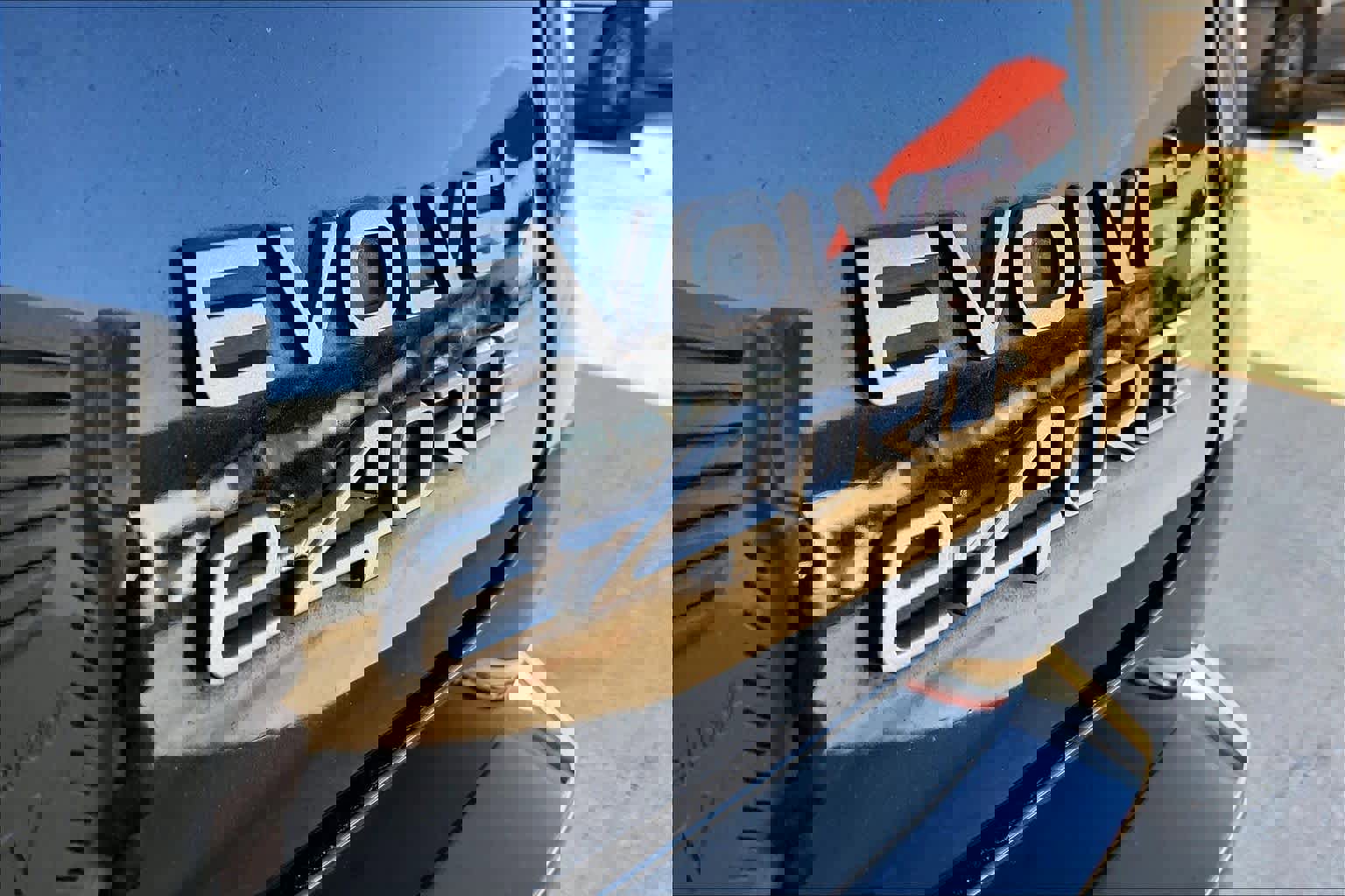 Used 2023 Nissan Ariya AWD image 9