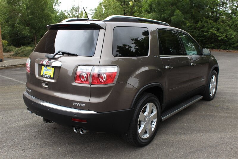 Used 2008 GMC Acadia SLT AWD/4WD image 4