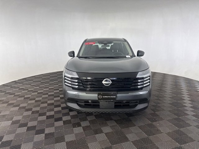 Used 2025 Nissan Kicks S image 2