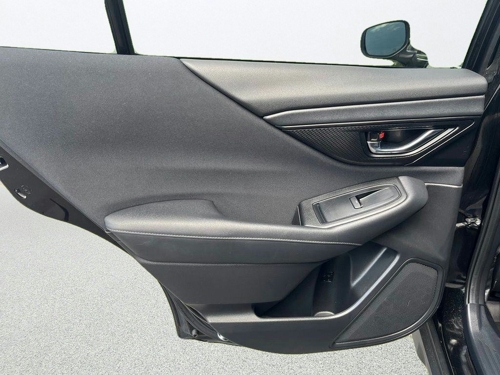 Used 2023 Subaru Outback Premium AWD/4WD image 22