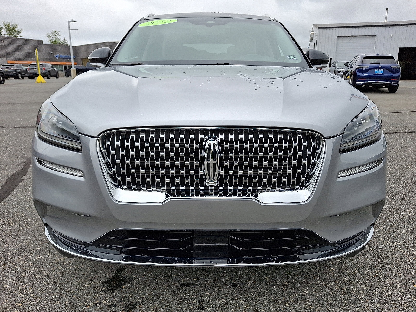 Used 2022 Lincoln Corsair Reserve w/ Elements Package image 2