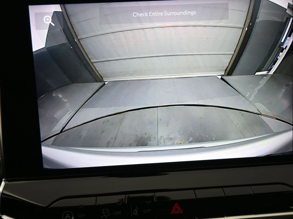 Used 2024 Jeep Compass Latitude image 7