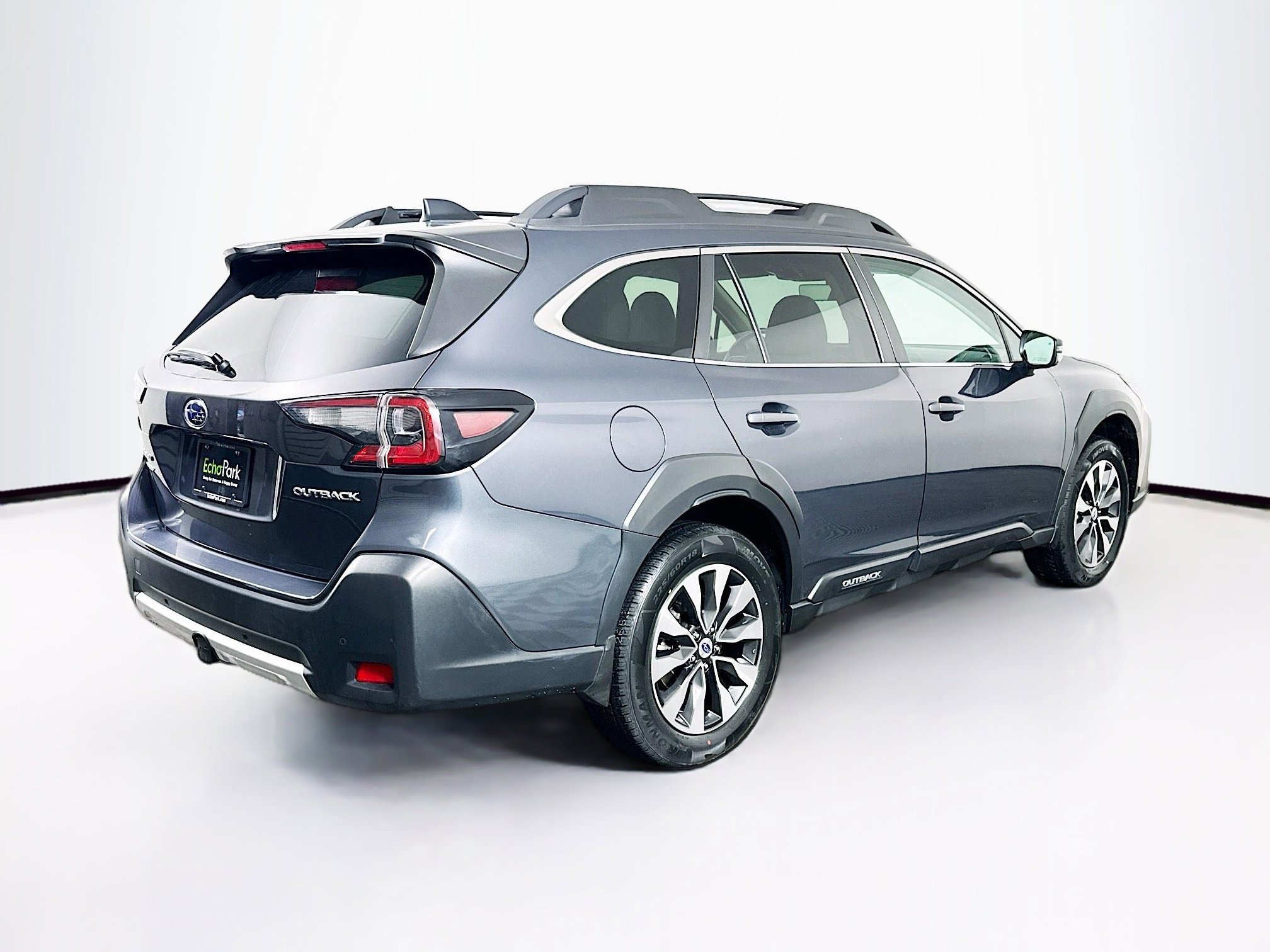 Used 2023 Subaru Outback Limited image 9