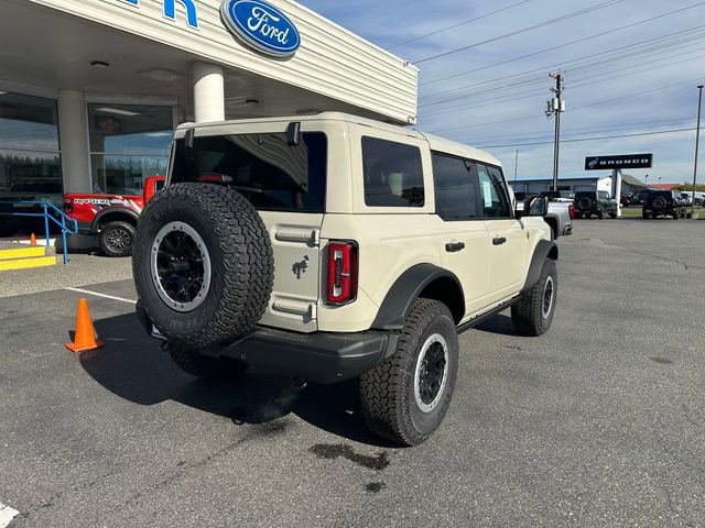 New 2025 Ford Bronco Badlands image 3